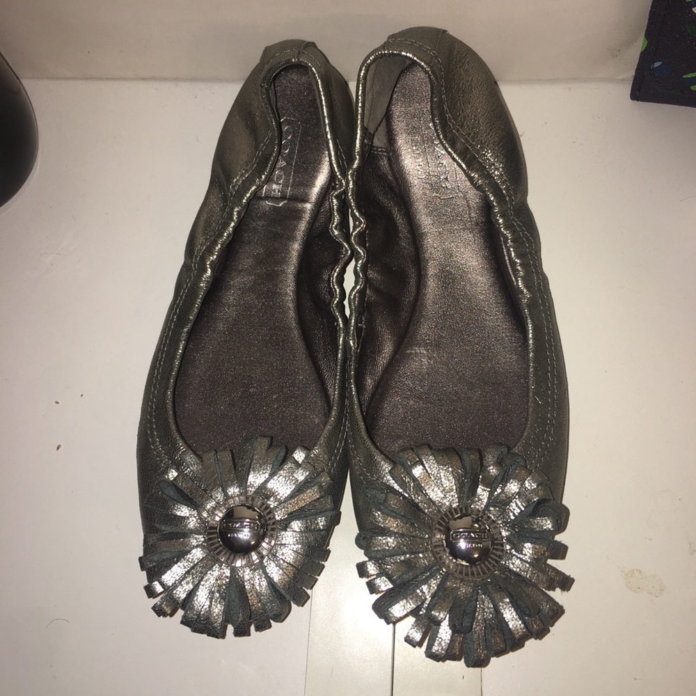 Coach flats